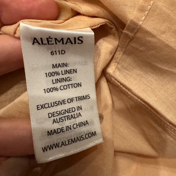 Matilde Puff Sleeve Mini Dress 💛 - Picture 5 of 8